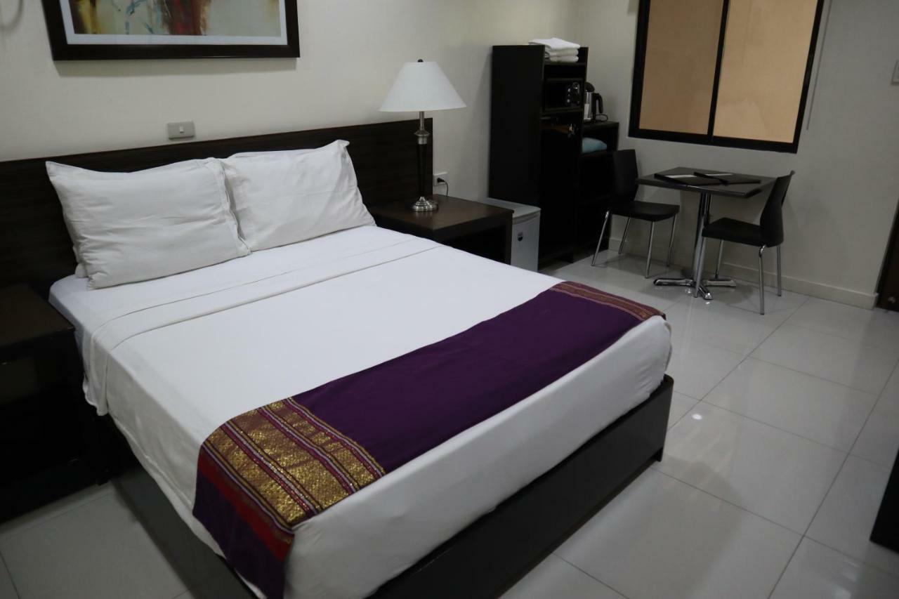 Domicilio Lorenzo Davao City Exteriér fotografie